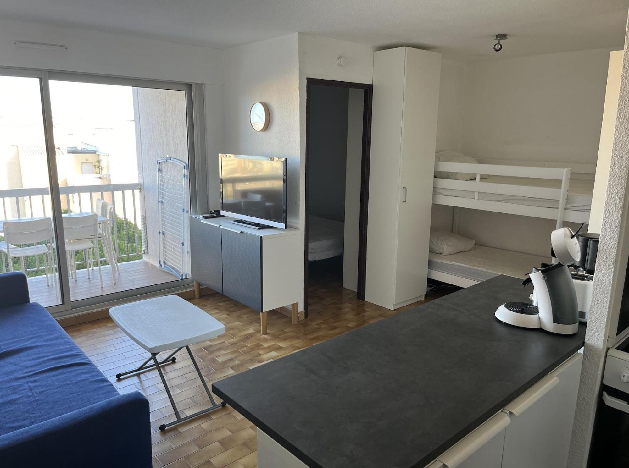 Apartment T2 - 200m - 4/6p Du Roi *